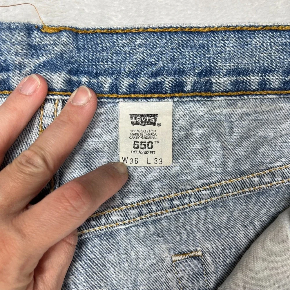 Vintage Levi's 550 Relaxed Fit Jeans Men's Blue Denim Straight Zip Fly - 34X33‎
